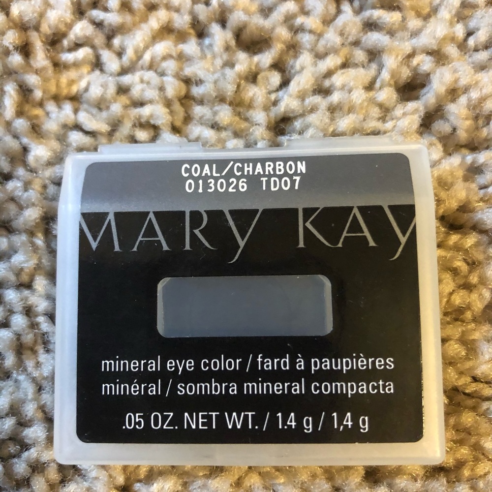 Mary Kay Mineral Eye Color Coal